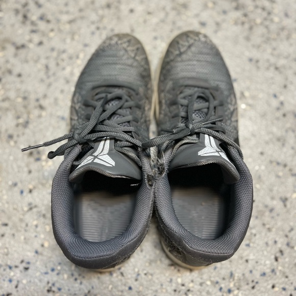 Nike Kobe Mamba Rage “Dark Gray” - Picture 4 of 9